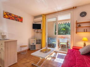Studio Hauts de la Madrague-13 by Interhome